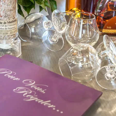 Chateau Du Bost - Teritoria 3*
