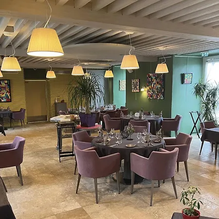 Chateau Du Bost Hotel 3*